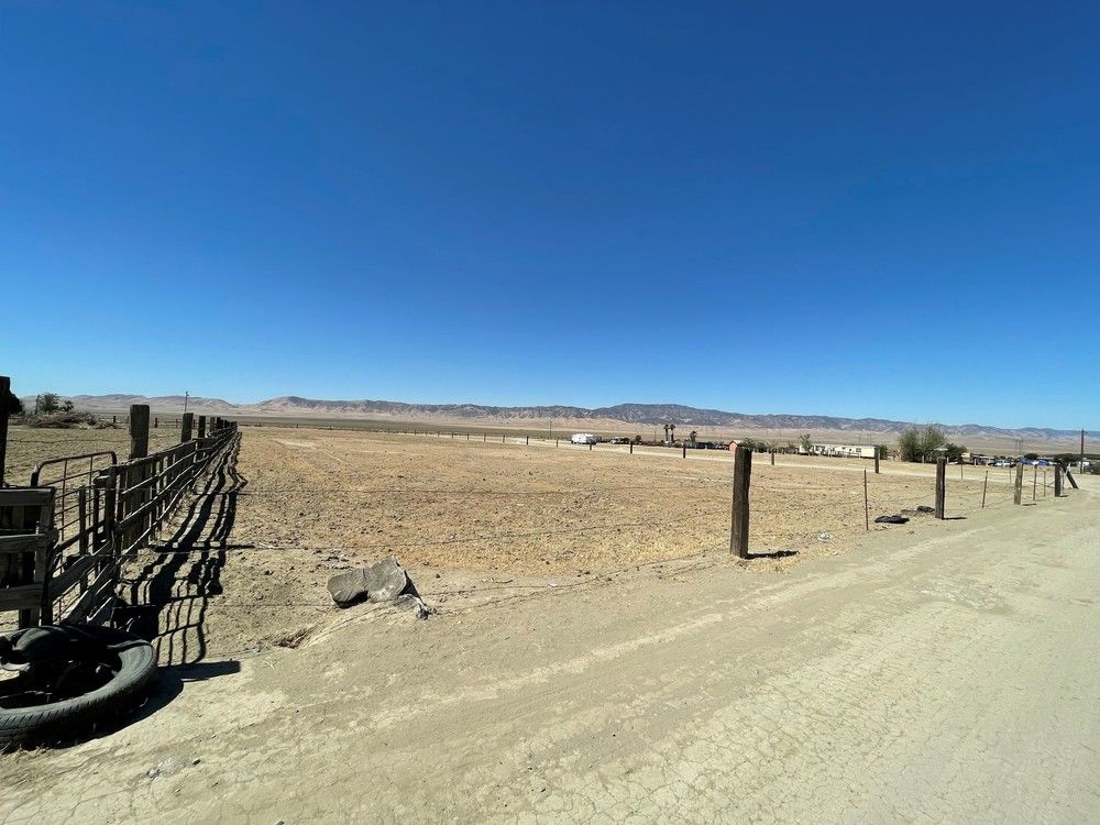 ±0.99 Acres of Vacant Land in Coalinga, CA: 47988 Lost Hills Rd, Coalinga, CA 93210